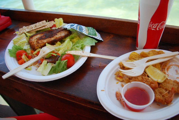 Florida - Isla Morada, mai-mai, gamberetti, patatine e coca cola